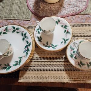 Mikasa ribbon holly bone china